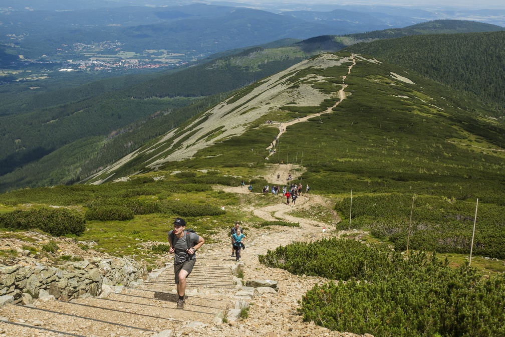 Turisté na Obřím hřebeni, Kamila Antošová, archiv Správy KRNAP