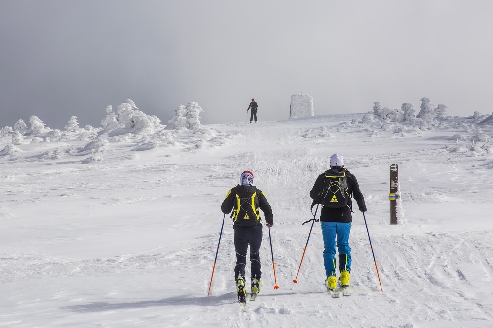 Skialpinisté na Vrbatově návrší