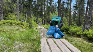 Akci Čisté Krkonoše organizuje Správa KRNAP dvakrát do roka. (foto Eva Sochorová, archiv Správy KRNAP)